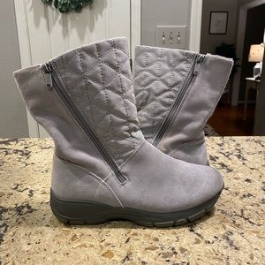 EUC Lands End Womens 487611 All Weather Ankle Boots Size 8